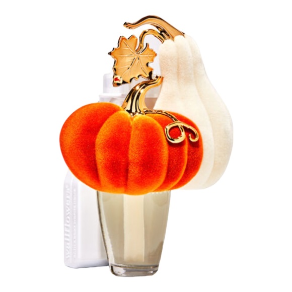 Bath & Body Works Other - Pumpkin Gourd Duo Wallflowers Fragrance Plug Halloween